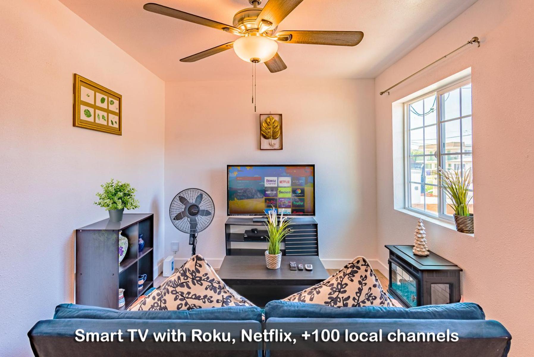 Entire Lovely 3-bedroom Near Downtown, With Free Parking & Laundry *